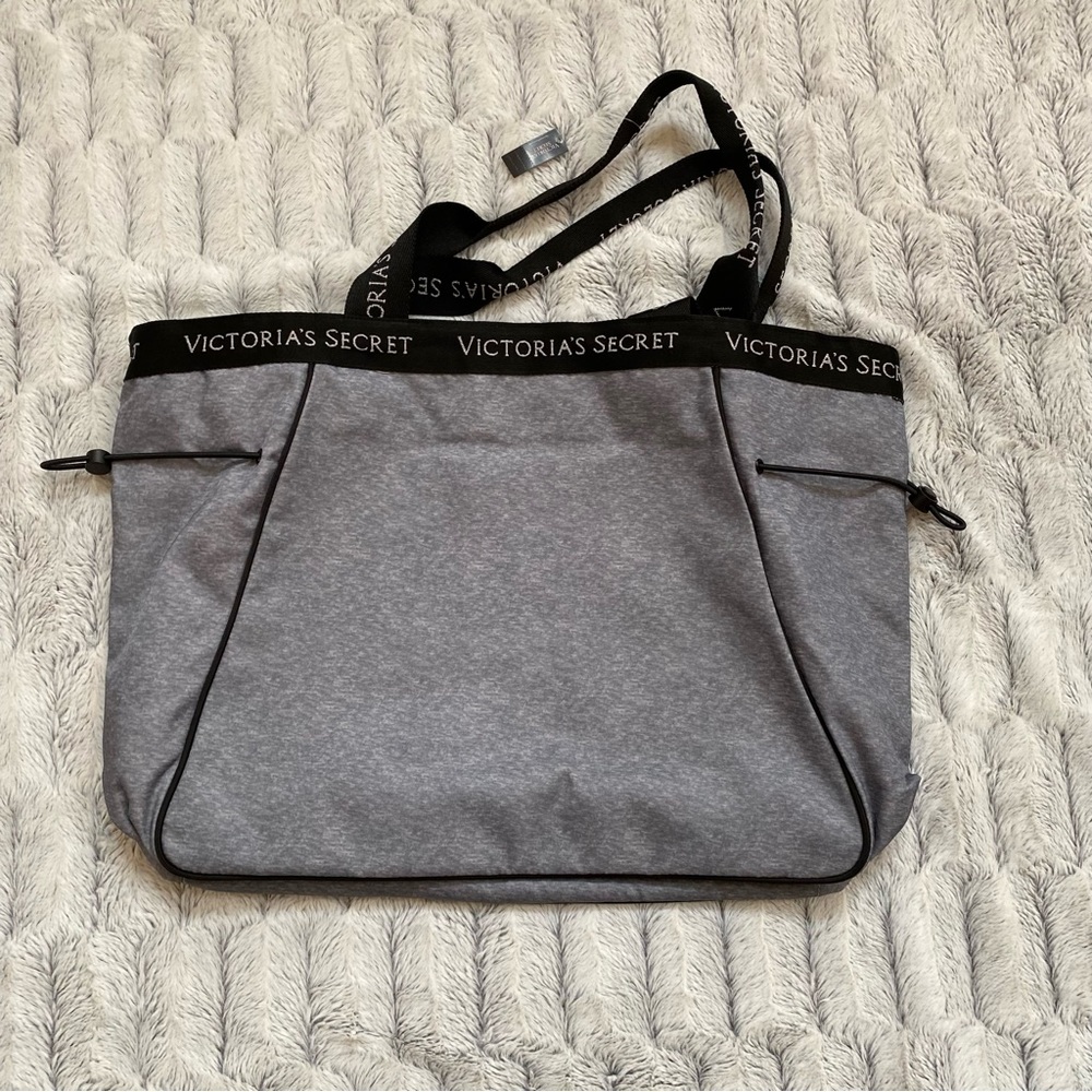 NWT Victoria’s Secret Sport Cinch Tote